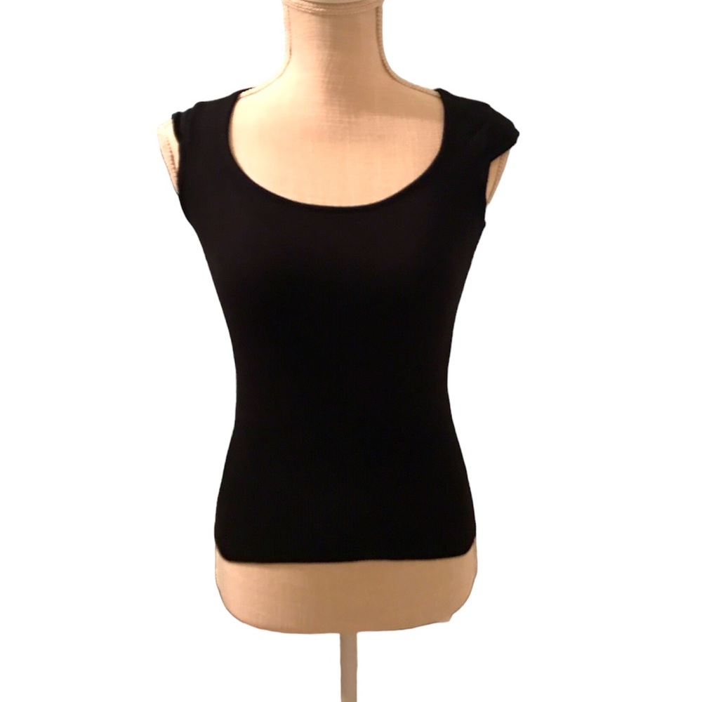 Sleeveless top